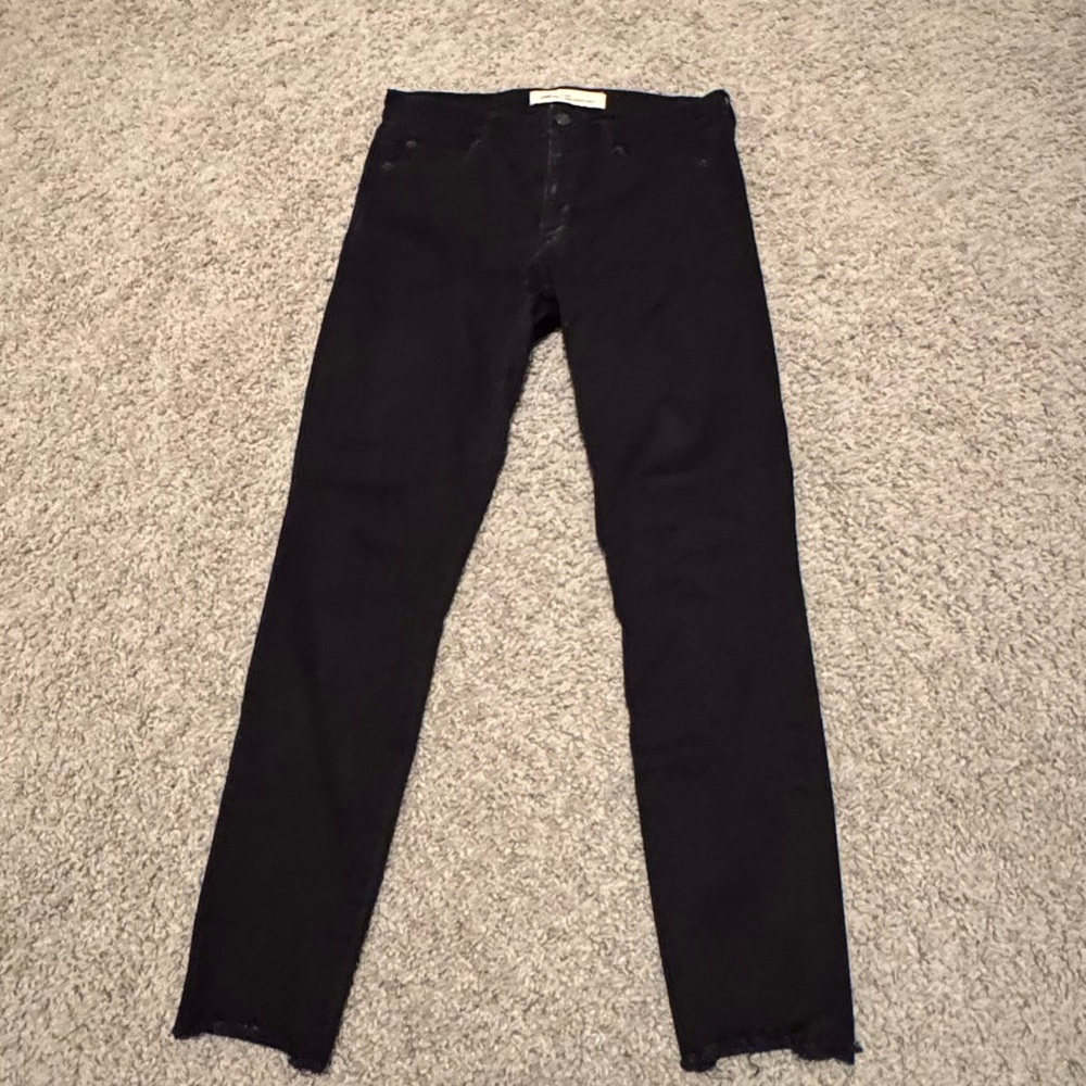 True Skinny Ankle Gap Black Jeans